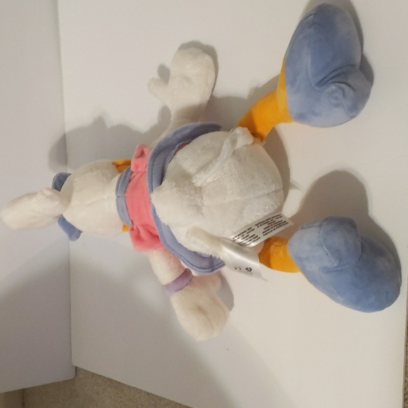 Disney Minnie Mouse and Daisy Plushies - Picture 4 of 9